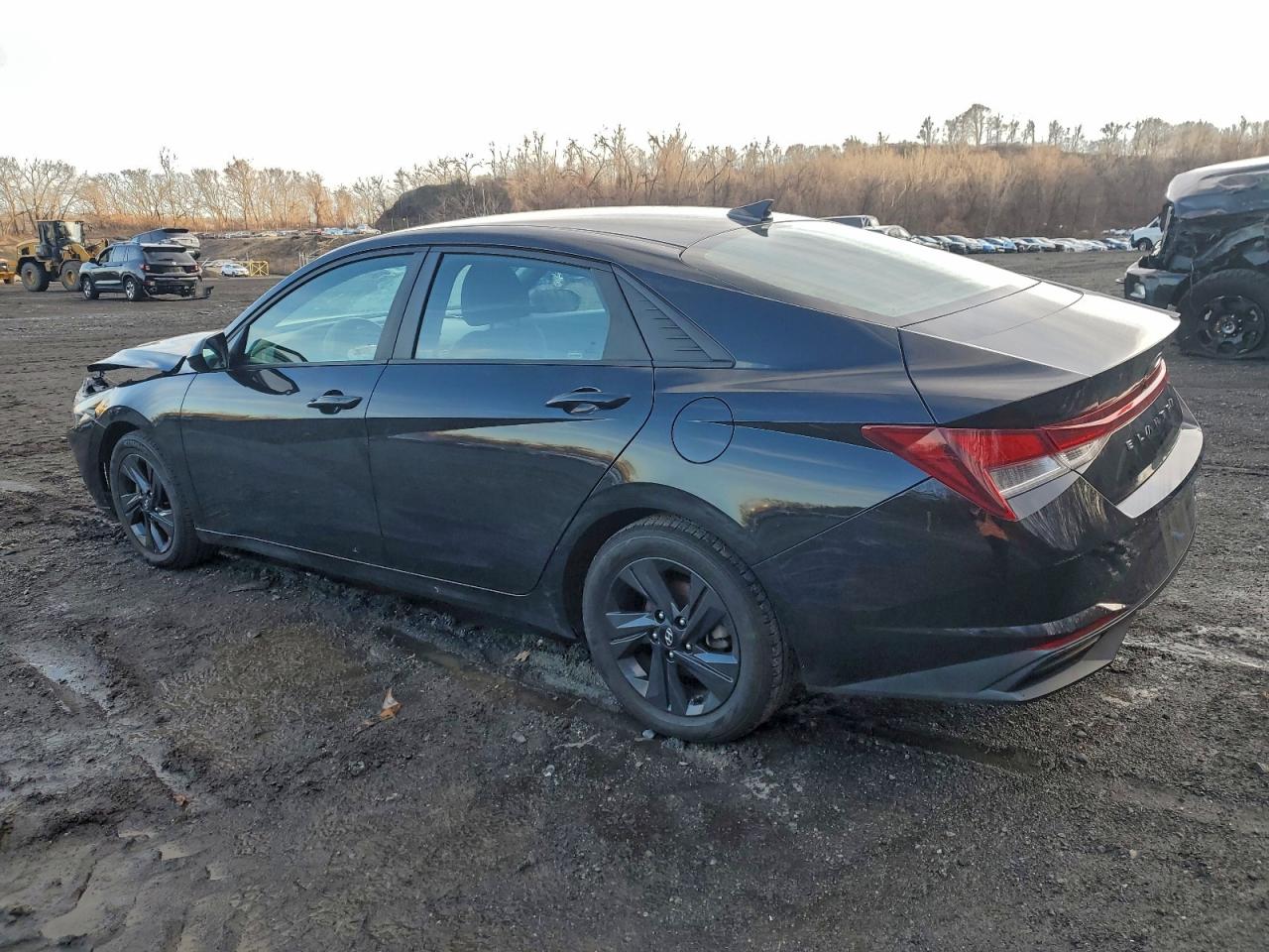 2021 HYUNDAI ELANTRA SEL photo 2