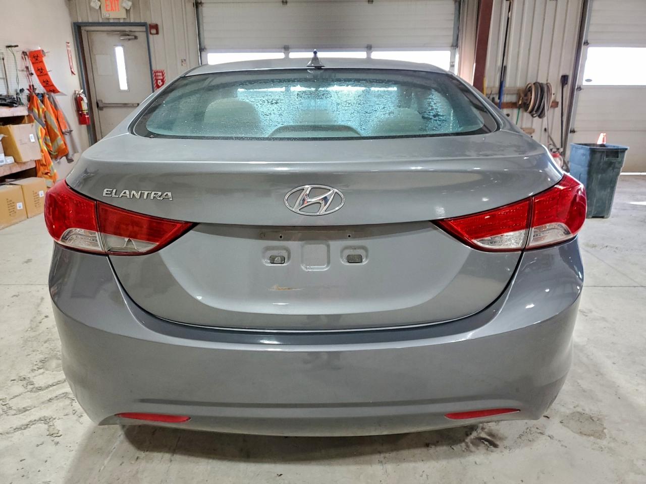 2013 HYUNDAI ELANTRA GLS photo 11