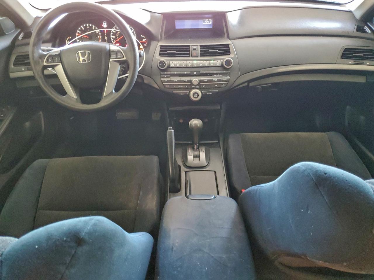2010 HONDA ACCORD LXP photo 8