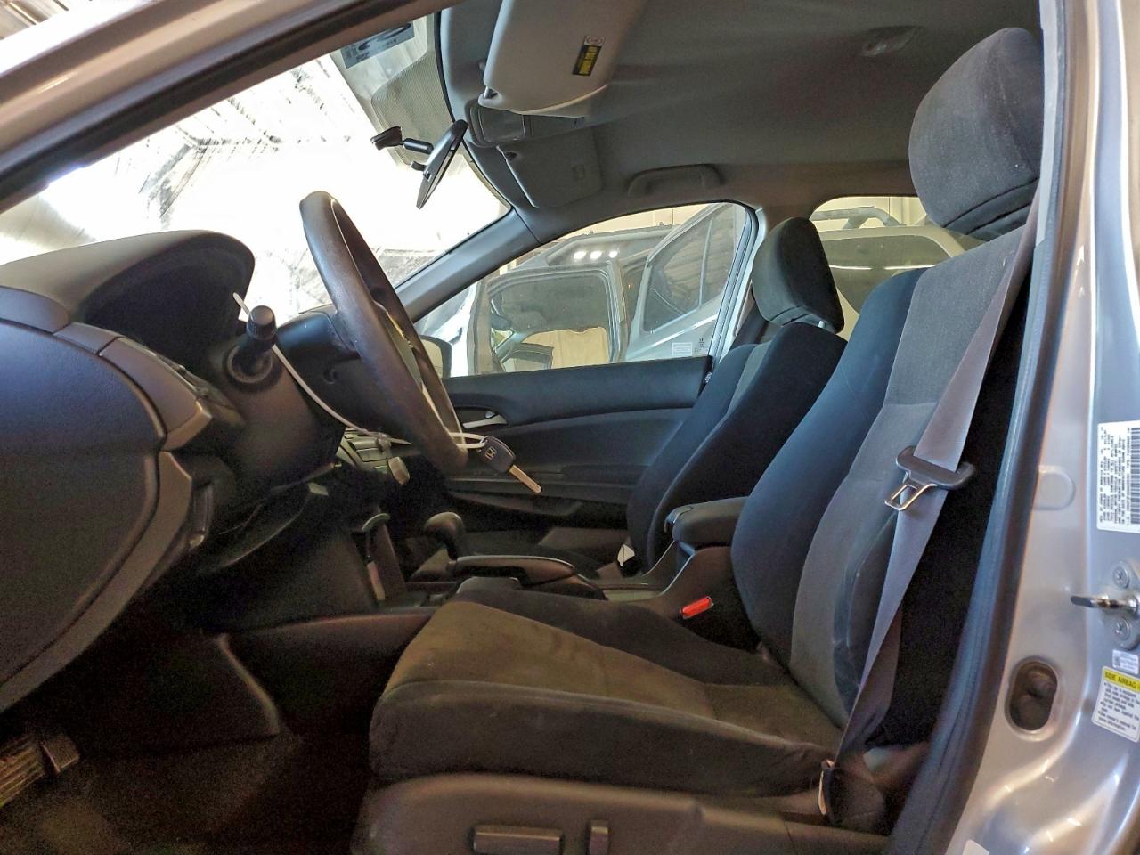2010 HONDA ACCORD LXP photo 7