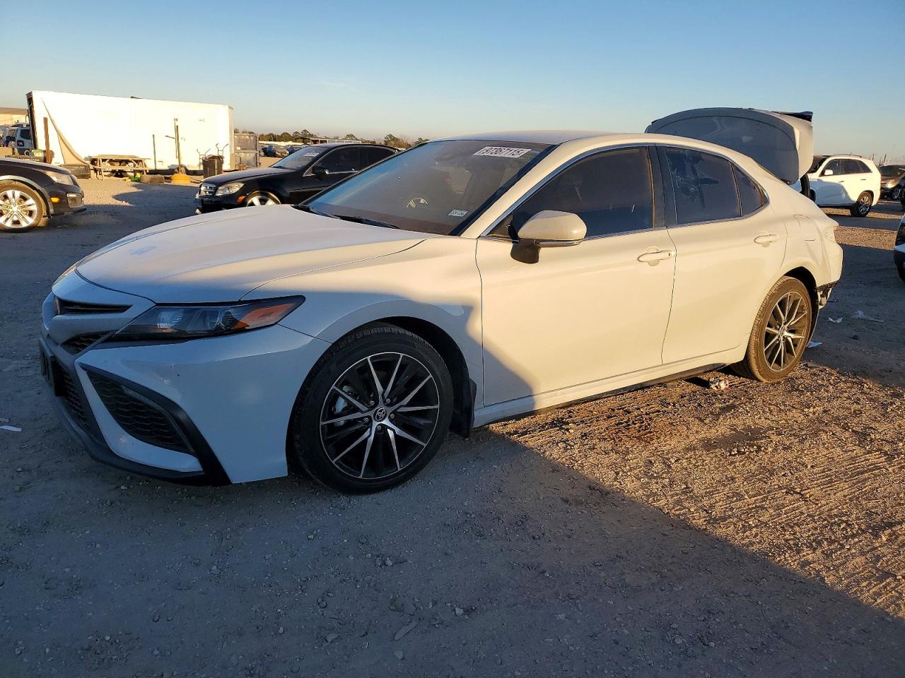 2024 TOYOTA CAMRY