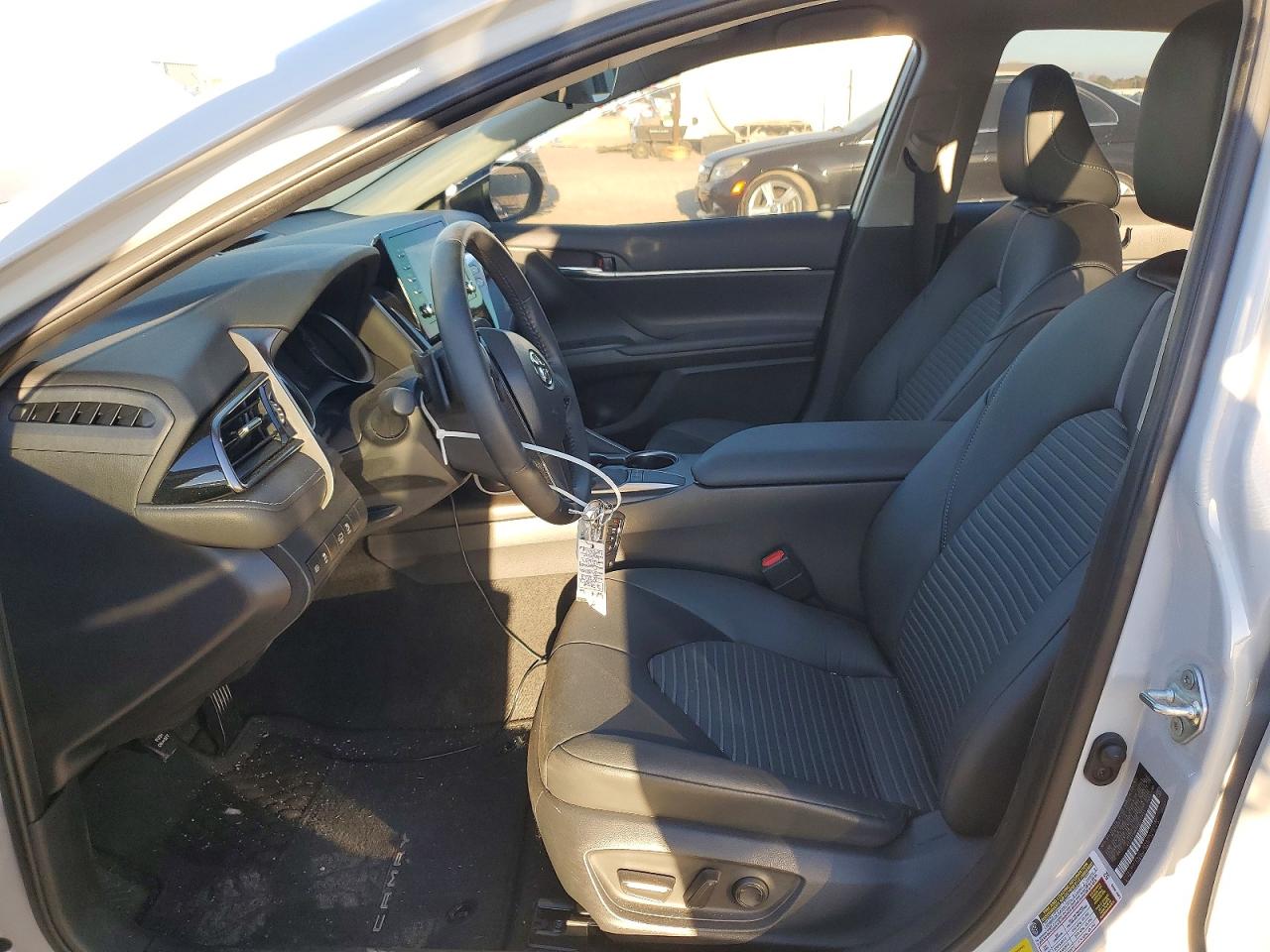 2024 TOYOTA CAMRY SE NIGHT SHADE photo 13