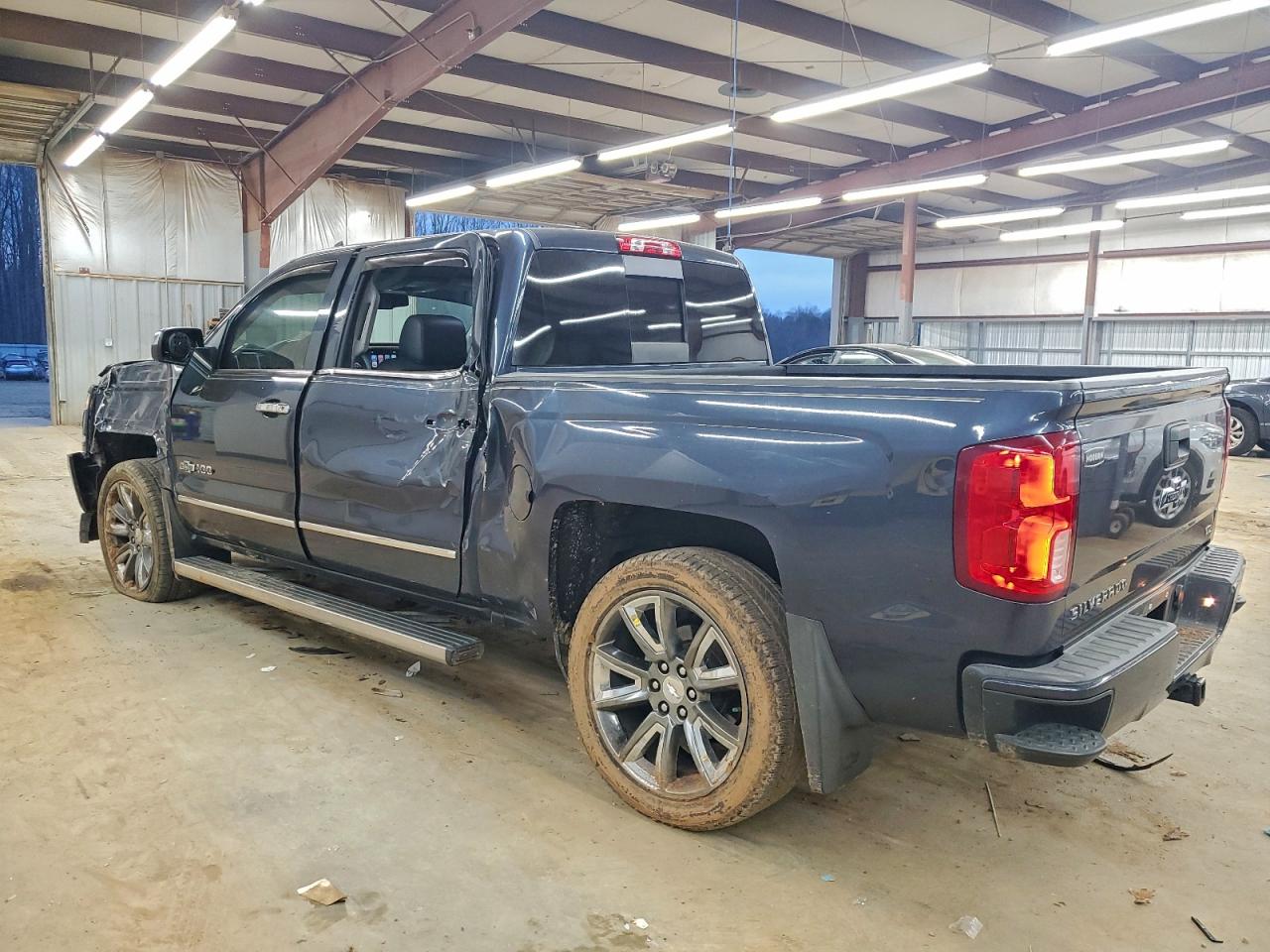 2018 CHEVROLET SILVERADO K1500 LTZ photo 2