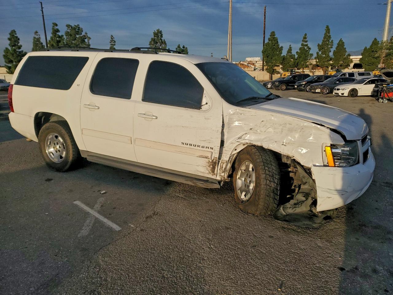 2012 CHEVROLET SUBURBAN C1500 LT photo 4