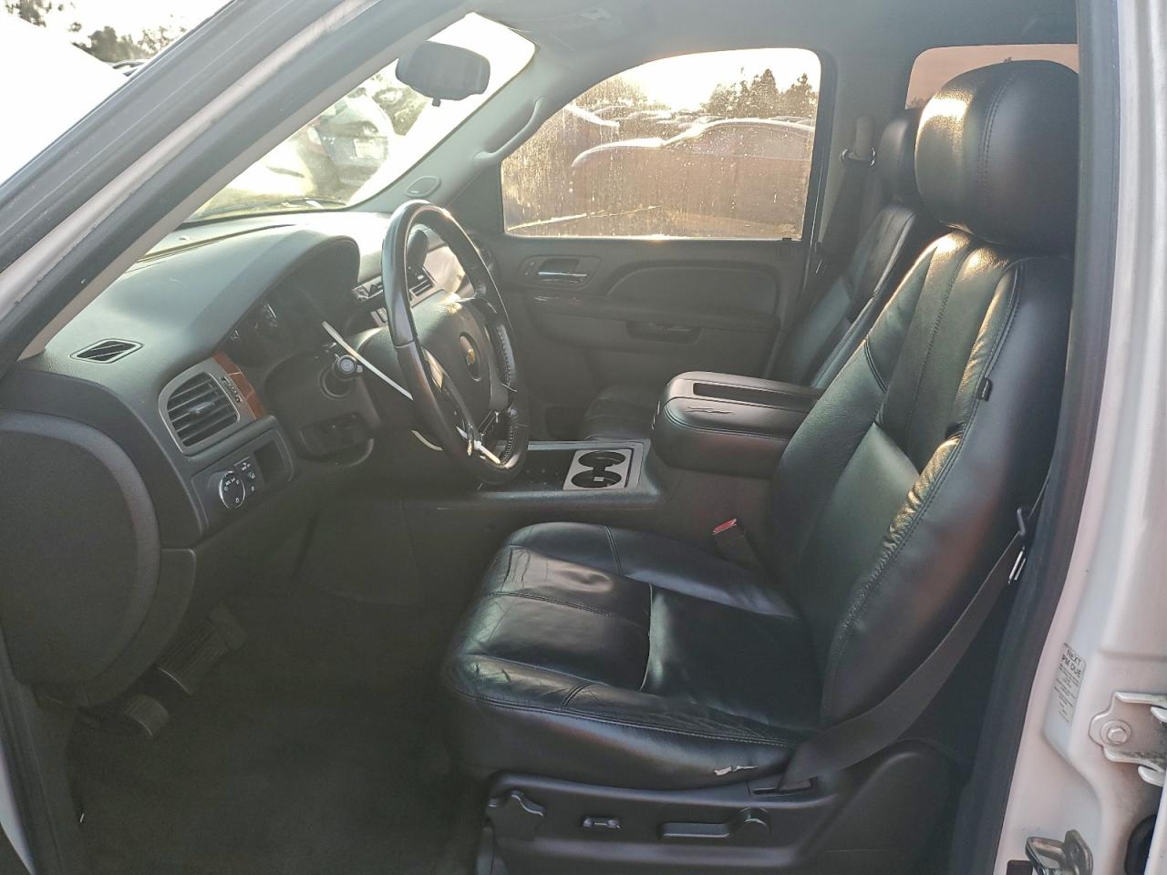 2012 CHEVROLET SUBURBAN C1500 LT photo 7