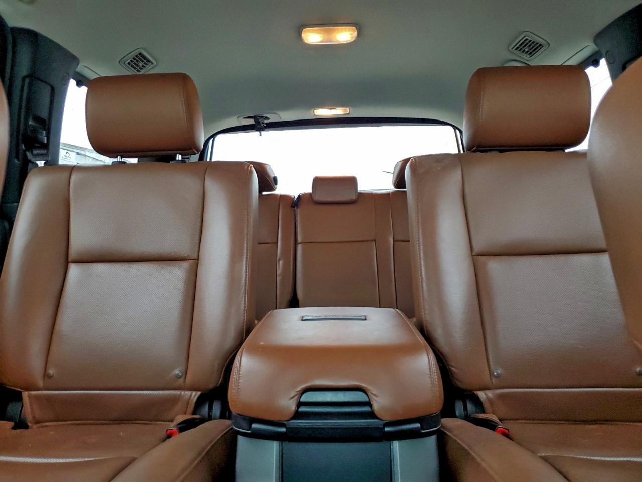 2015 TOYOTA SEQUOIA PLATINUM photo 19