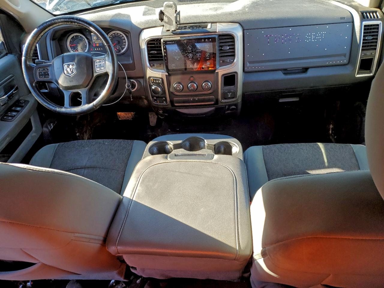 2014 RAM 1500 SLT photo 15