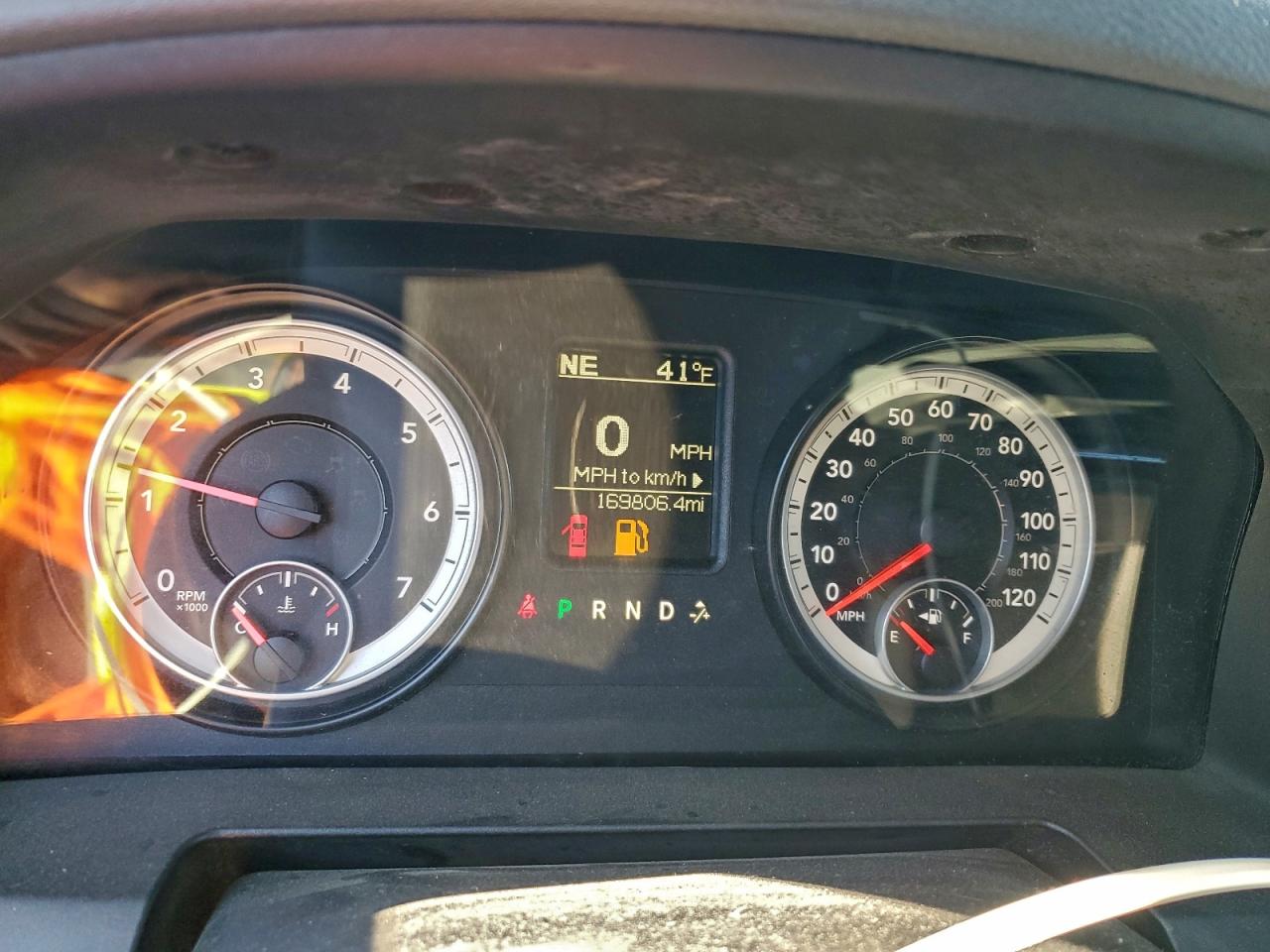 2014 RAM 1500 SLT photo 17