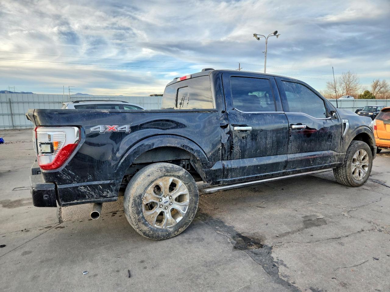2023 FORD F150 SUPERCREW photo 9