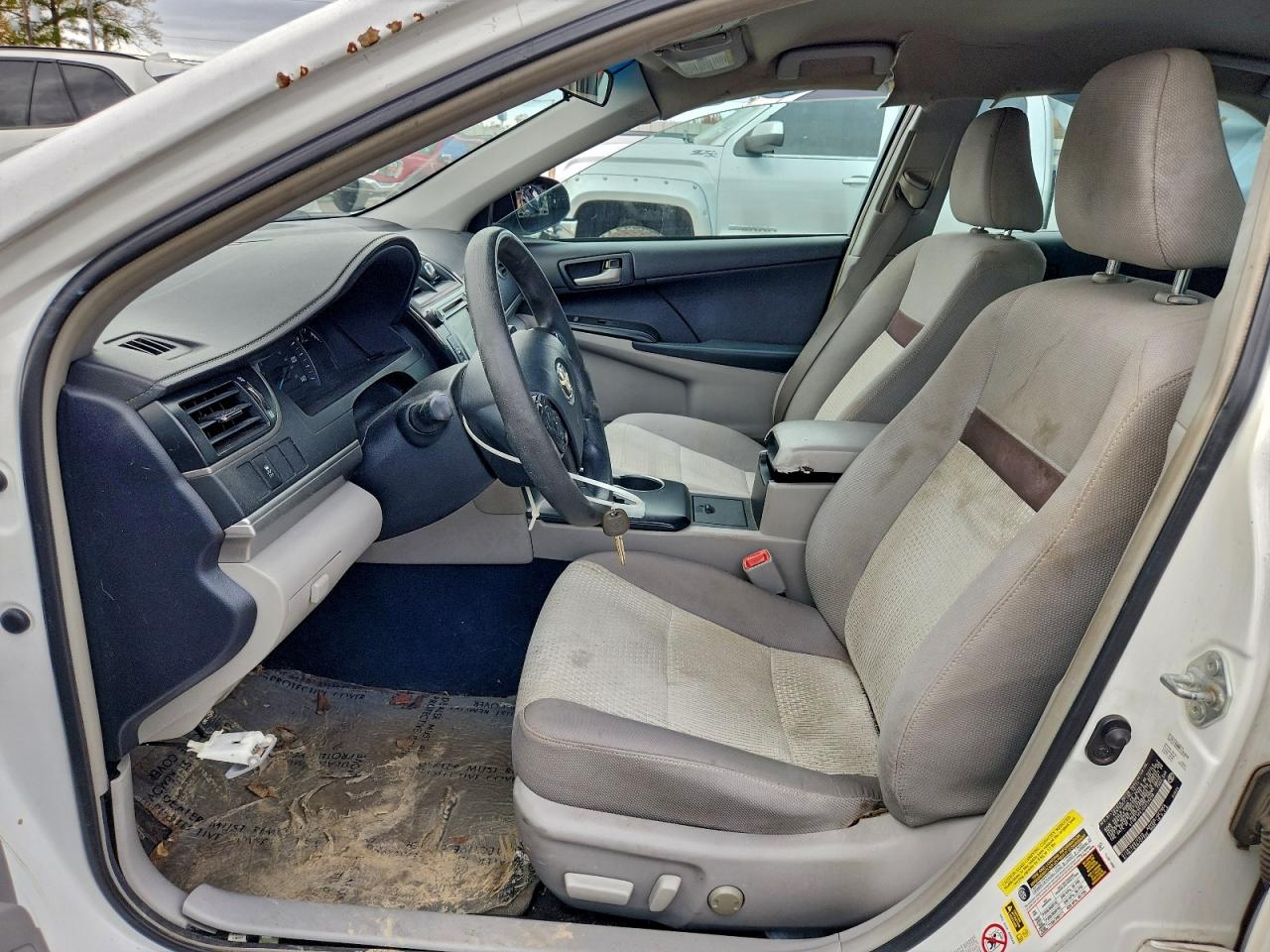 2012 TOYOTA CAMRY BASE photo 25