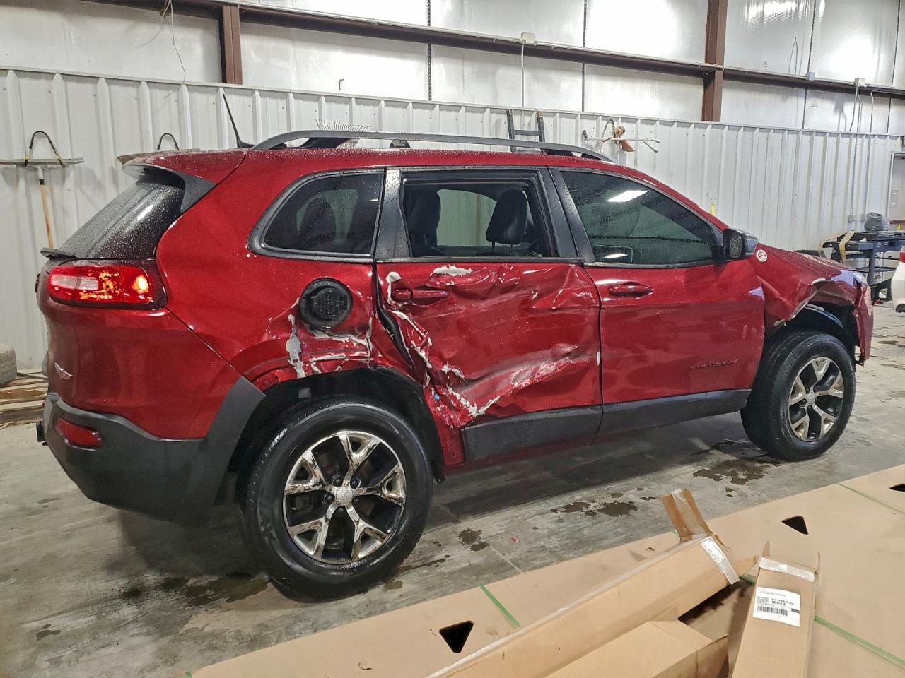 2017 JEEP CHEROKEE TRAILHAWK photo 3