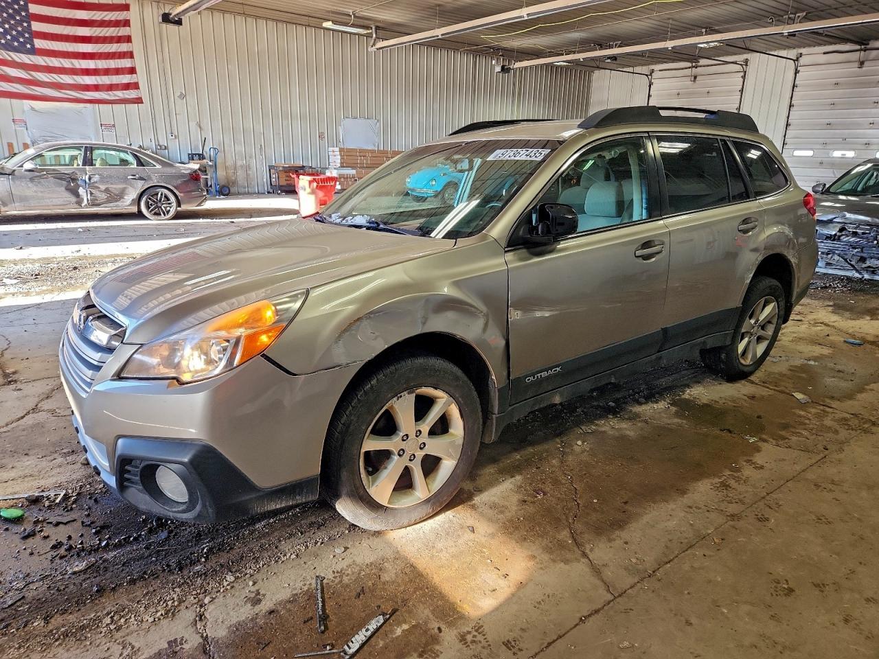 2014 SUBARU OUTBACK
