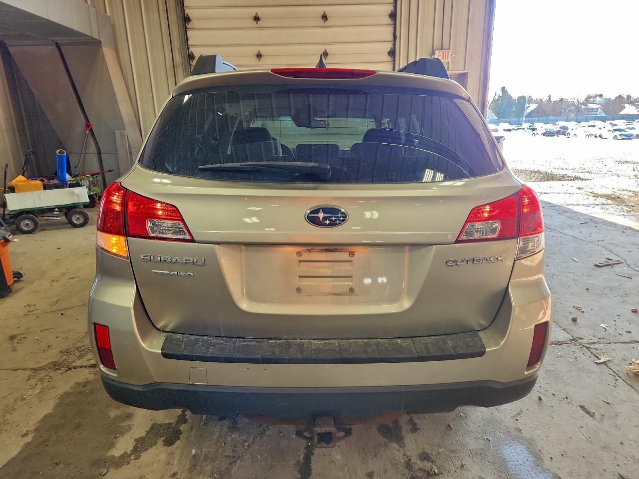 2014 SUBARU OUTBACK 2.5I PREMIUM photo 6
