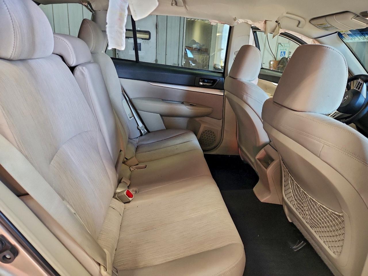 2014 SUBARU OUTBACK 2.5I PREMIUM photo 11