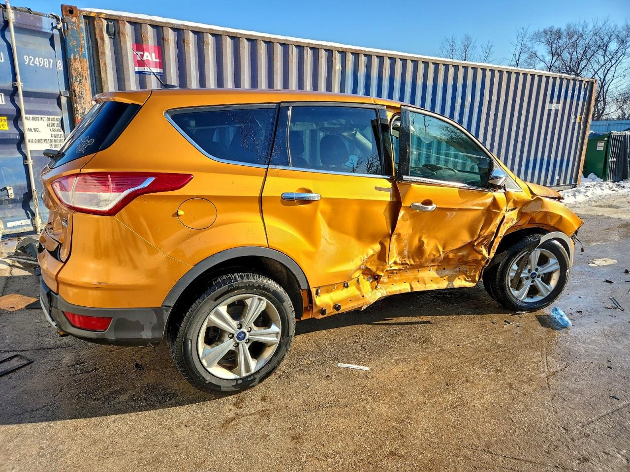 2016 FORD ESCAPE SE photo 3