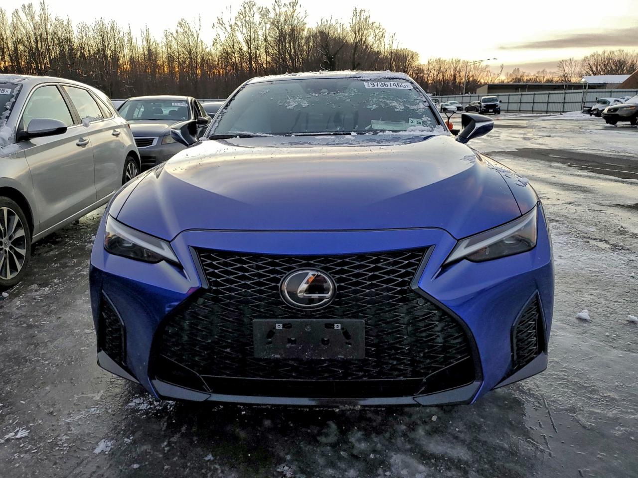 2023 LEXUS IS 350 F SPORT photo 5