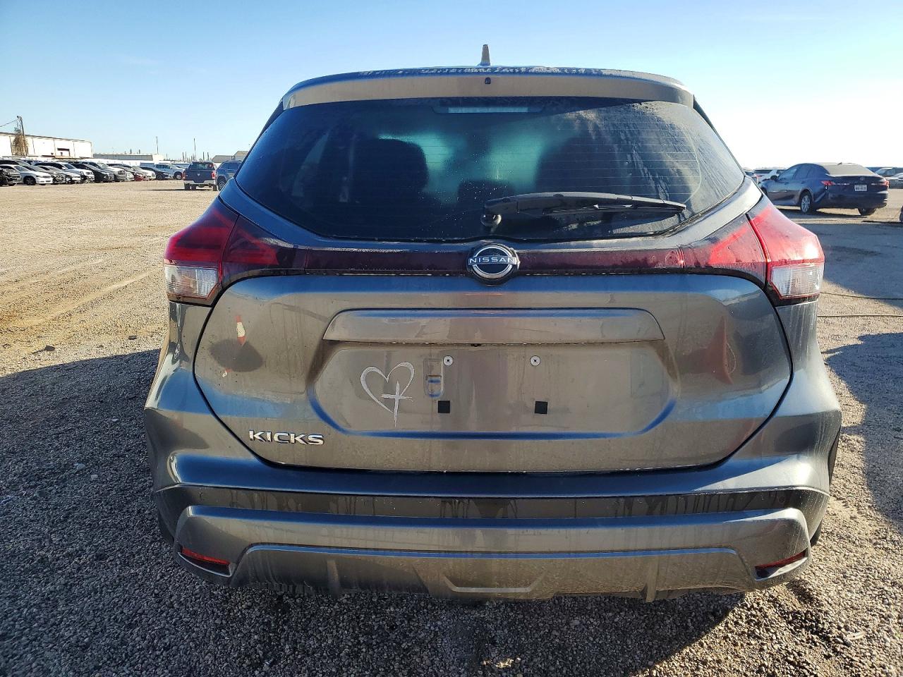 2023 NISSAN KICKS S photo 16