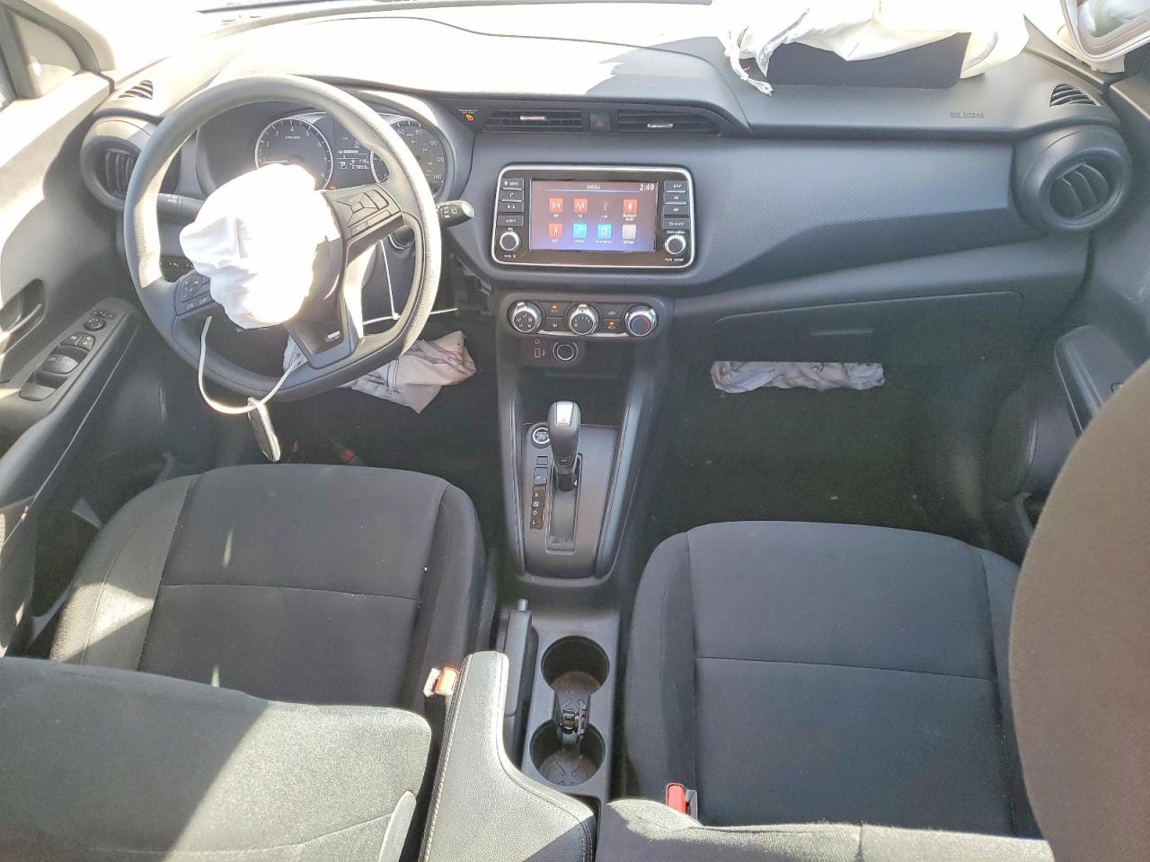 2023 NISSAN KICKS S photo 22