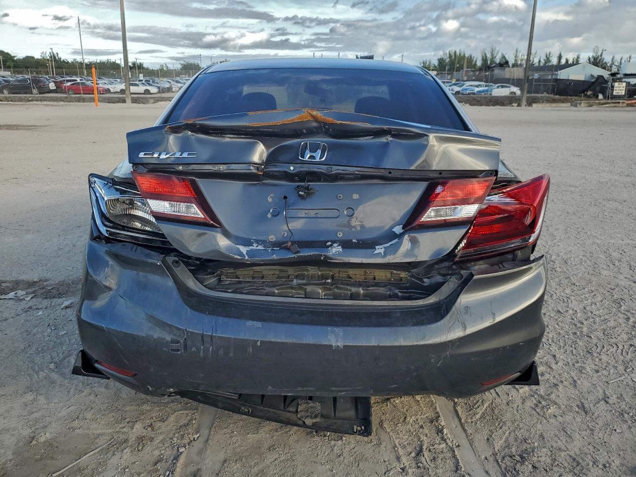 2013 HONDA CIVIC LX photo 6