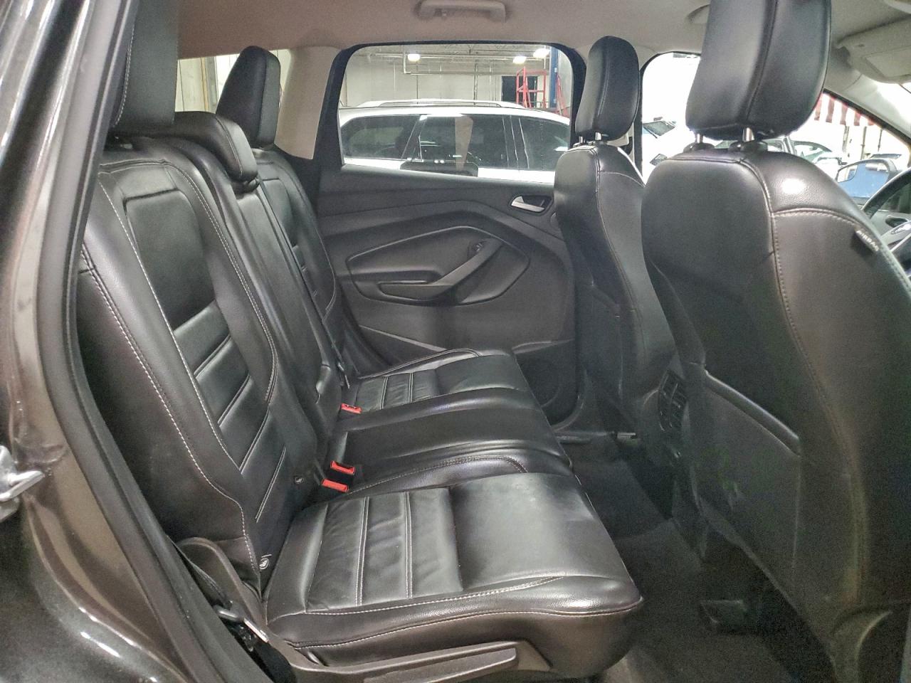 2019 FORD ESCAPE TITANIUM photo 31