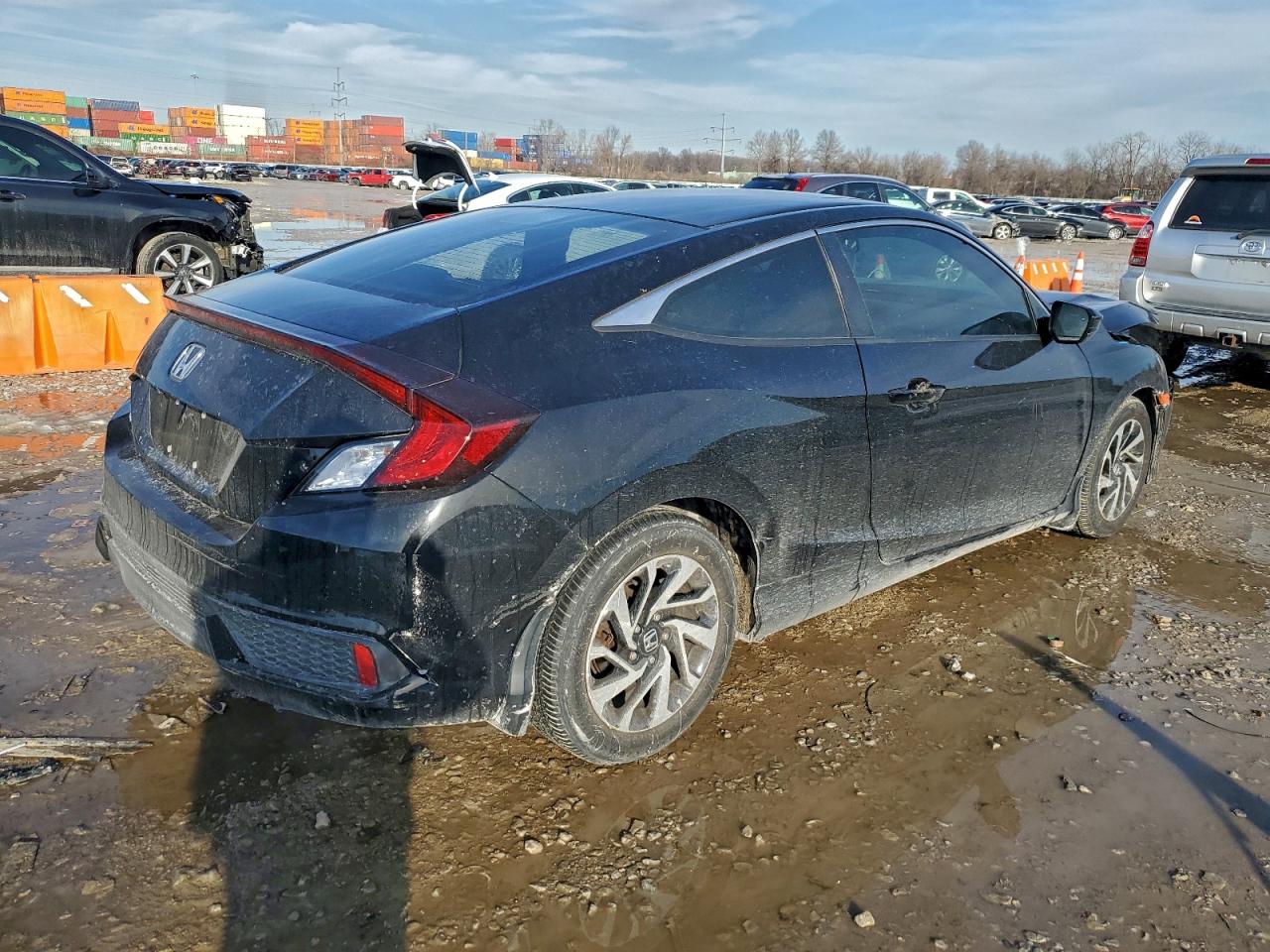 2017 HONDA CIVIC LX photo 3