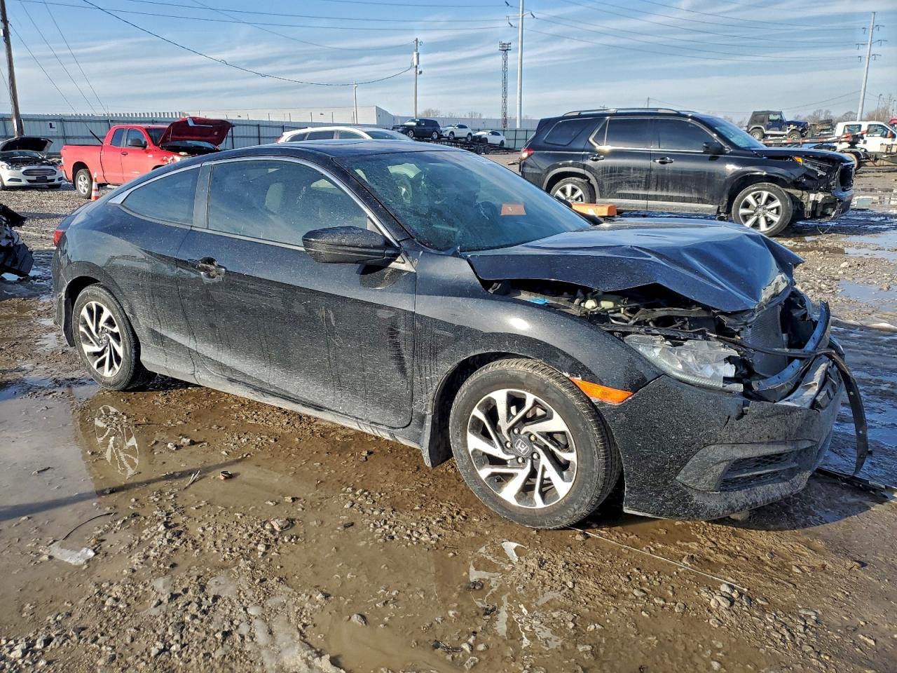 2017 HONDA CIVIC LX photo 4