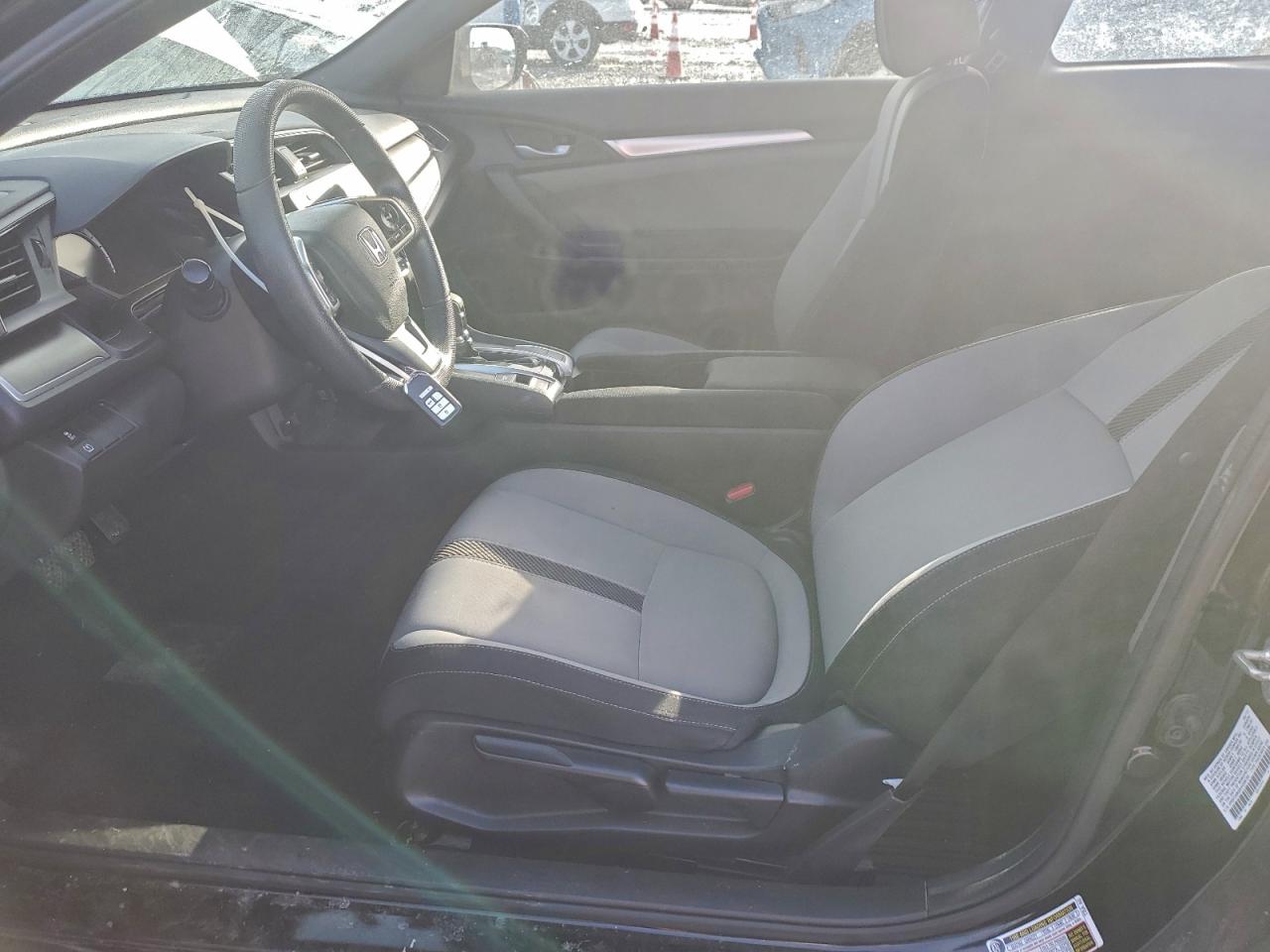 2017 HONDA CIVIC LX photo 7