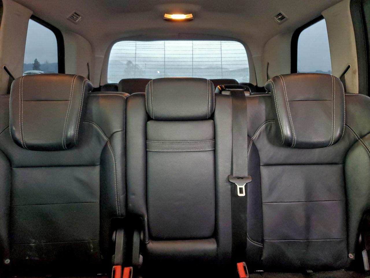 2015 MERCEDES-BENZ GL 550 4MATIC photo 19