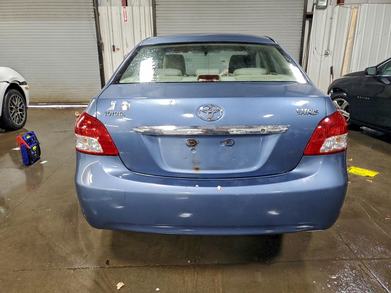 2009 TOYOTA YARIS photo 11