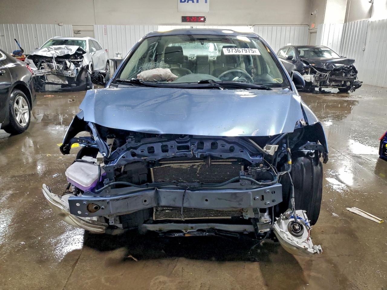 2009 TOYOTA YARIS photo 9