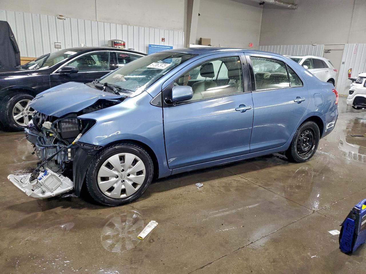 2009 TOYOTA YARIS