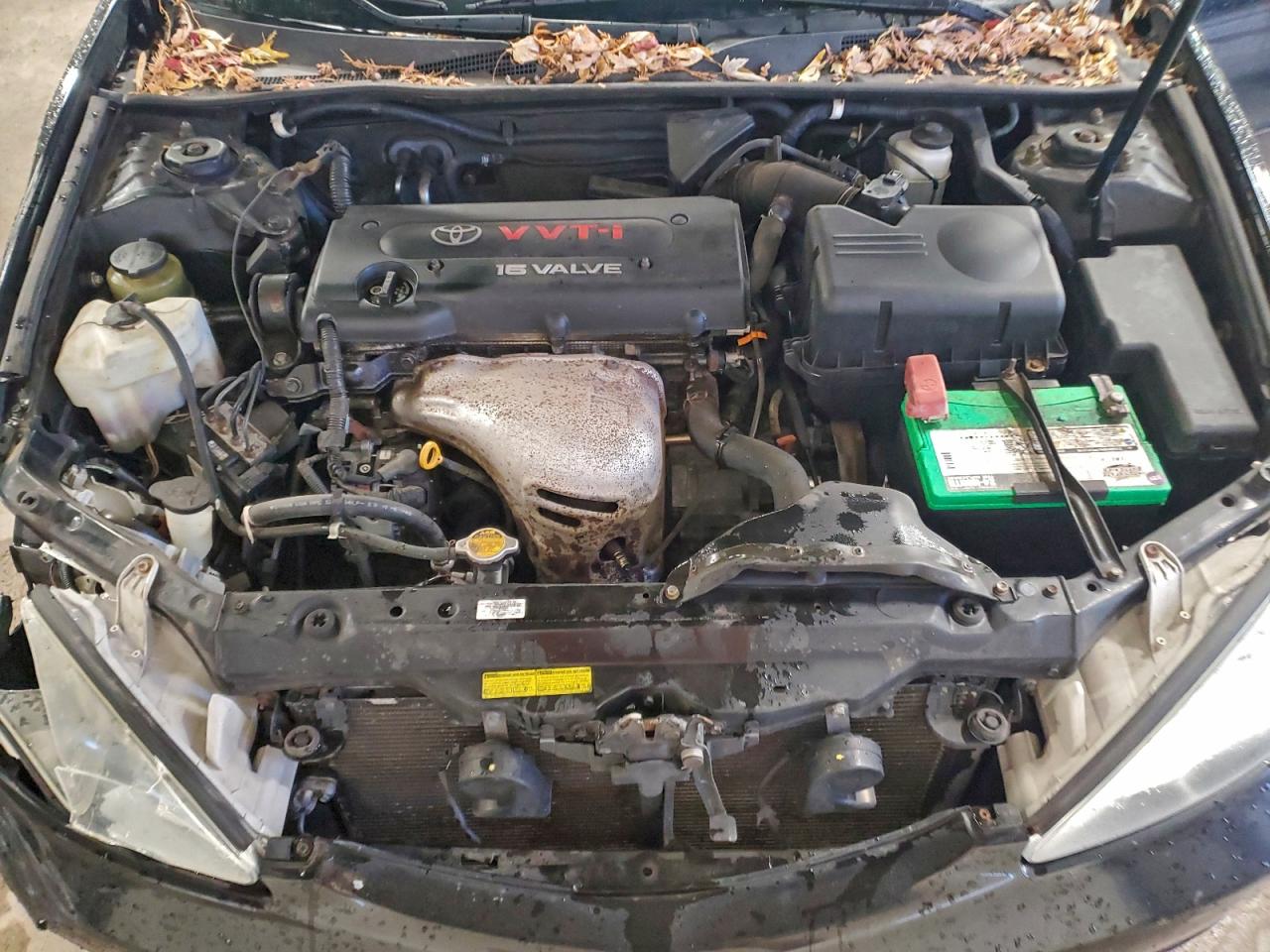 2004 TOYOTA CAMRY LE photo 31