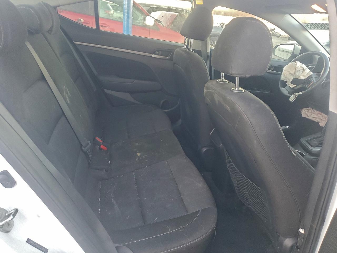 2017 HYUNDAI ELANTRA SE photo 10