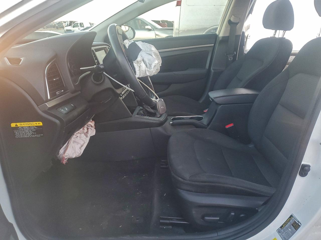 2017 HYUNDAI ELANTRA SE photo 7