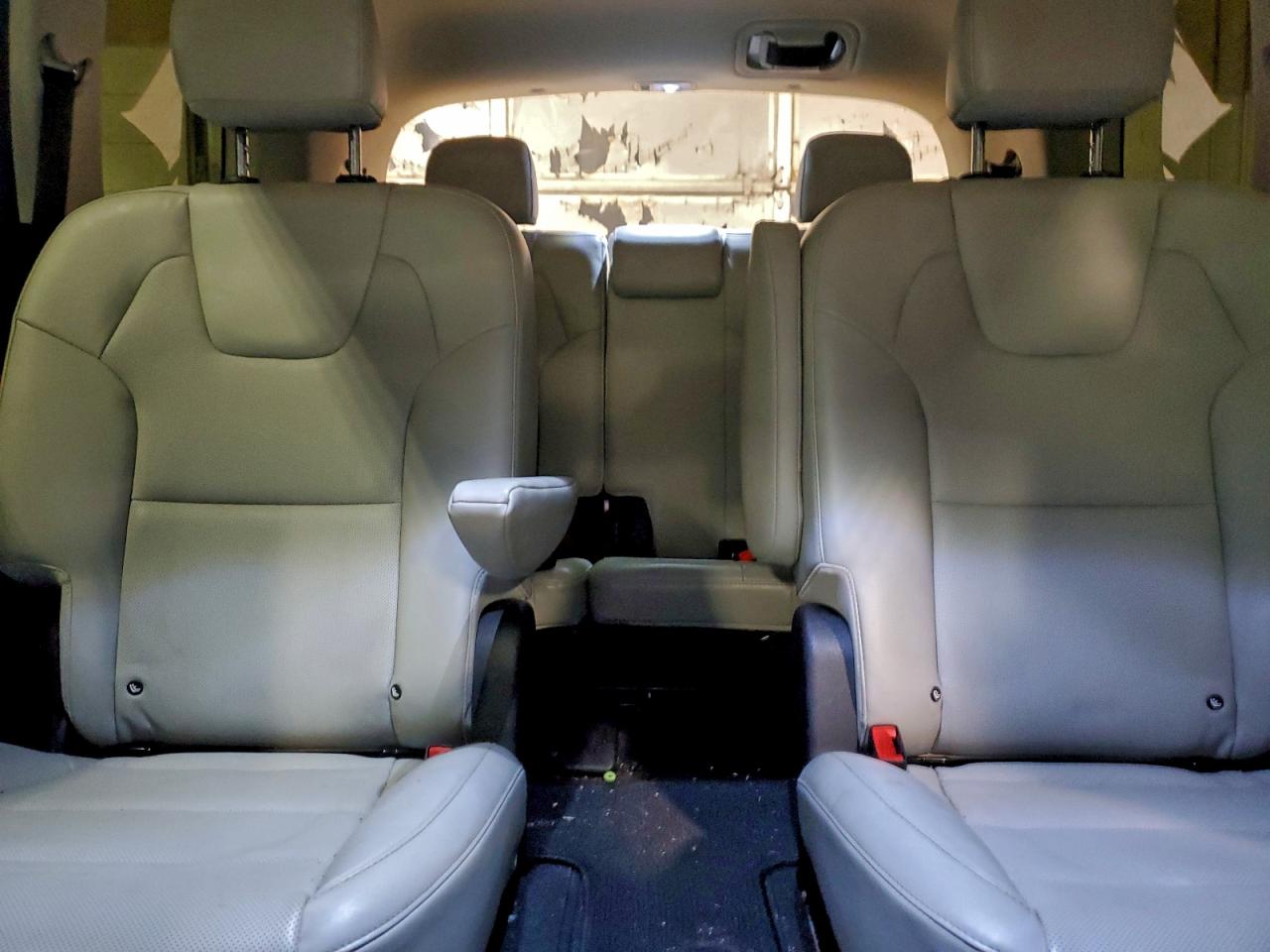 2021 KIA TELLURIDE S photo 19