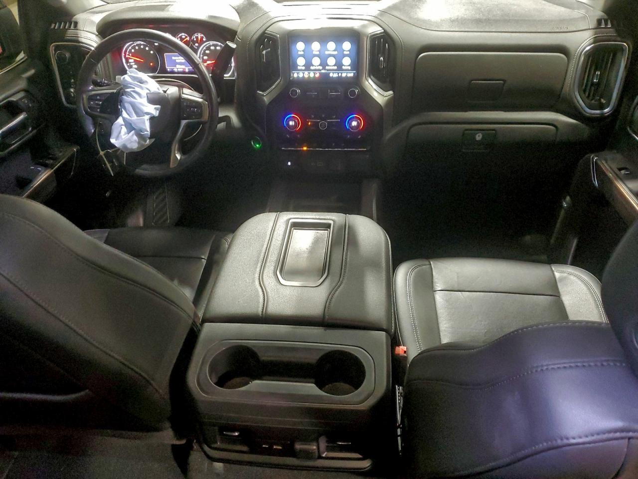2021 CHEVROLET SILVERADO K1500 RST photo 15