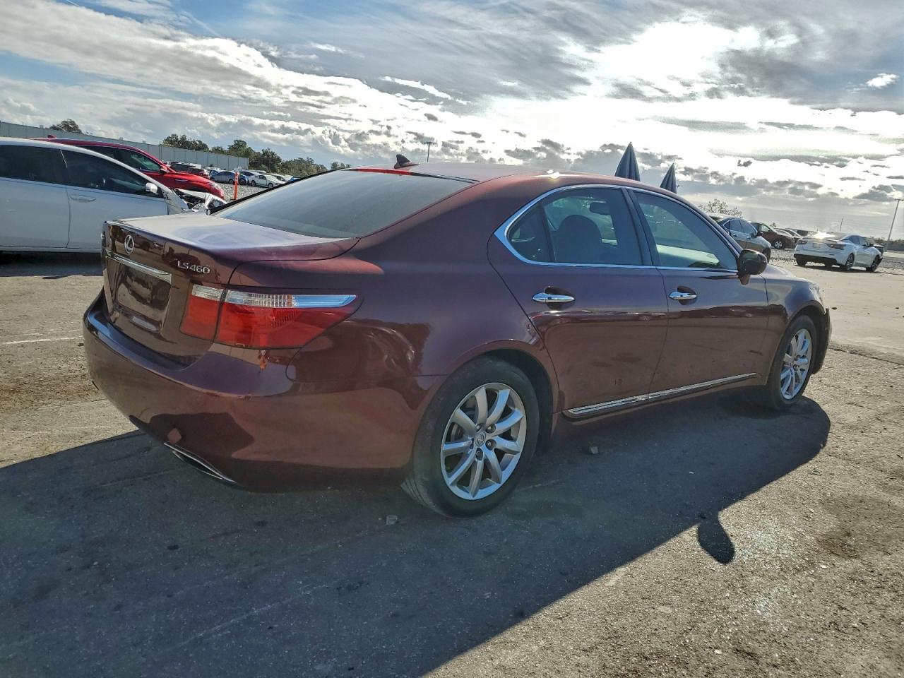 2008 LEXUS LS 460 photo 3