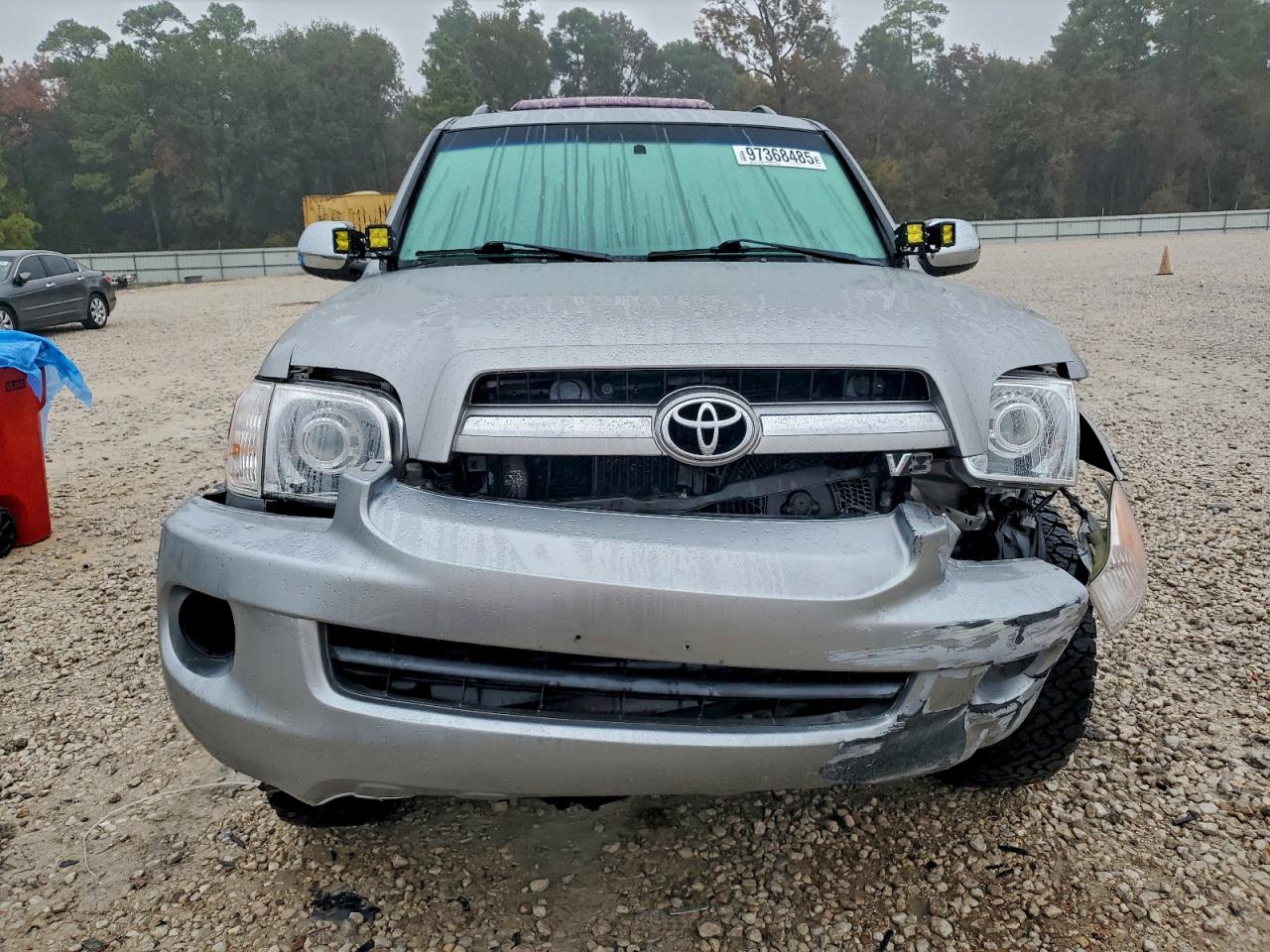 2005 TOYOTA SEQUOIA SR5 photo 9