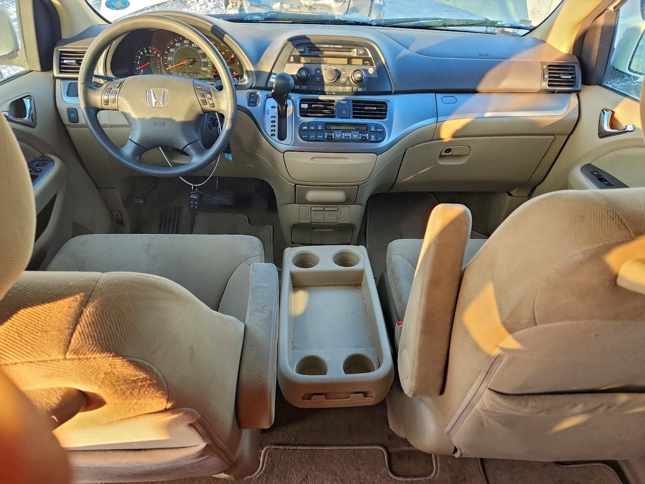 2010 HONDA ODYSSEY EX photo 15