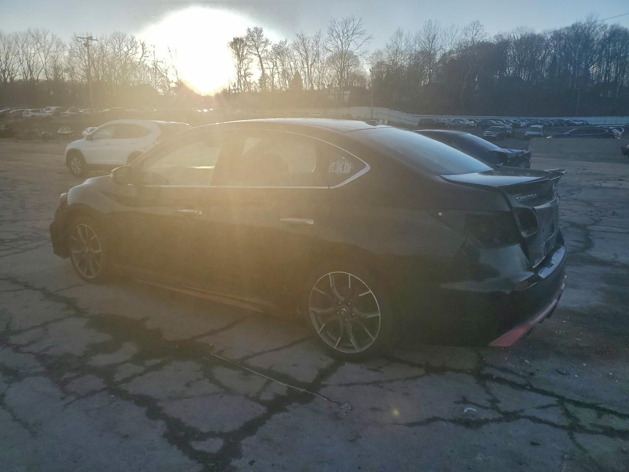 2017 NISSAN SENTRA SR TURBO photo 2