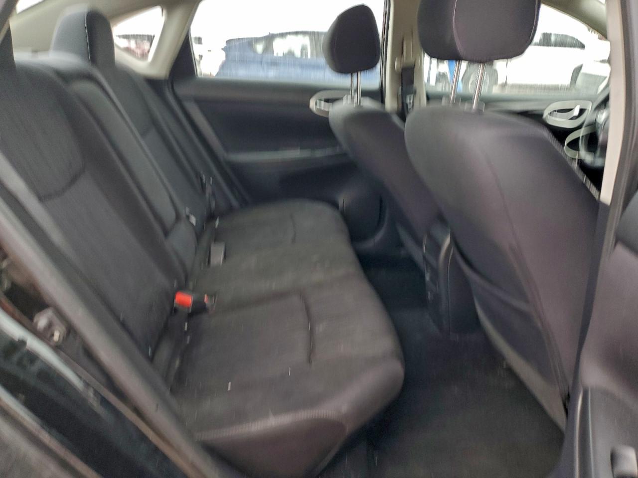 2019 NISSAN SENTRA S photo 10