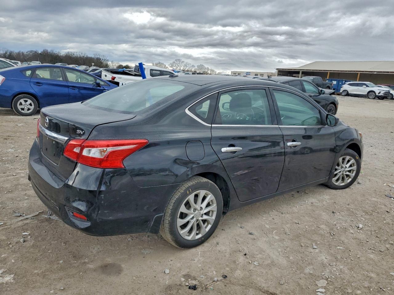 2019 NISSAN SENTRA S photo 3
