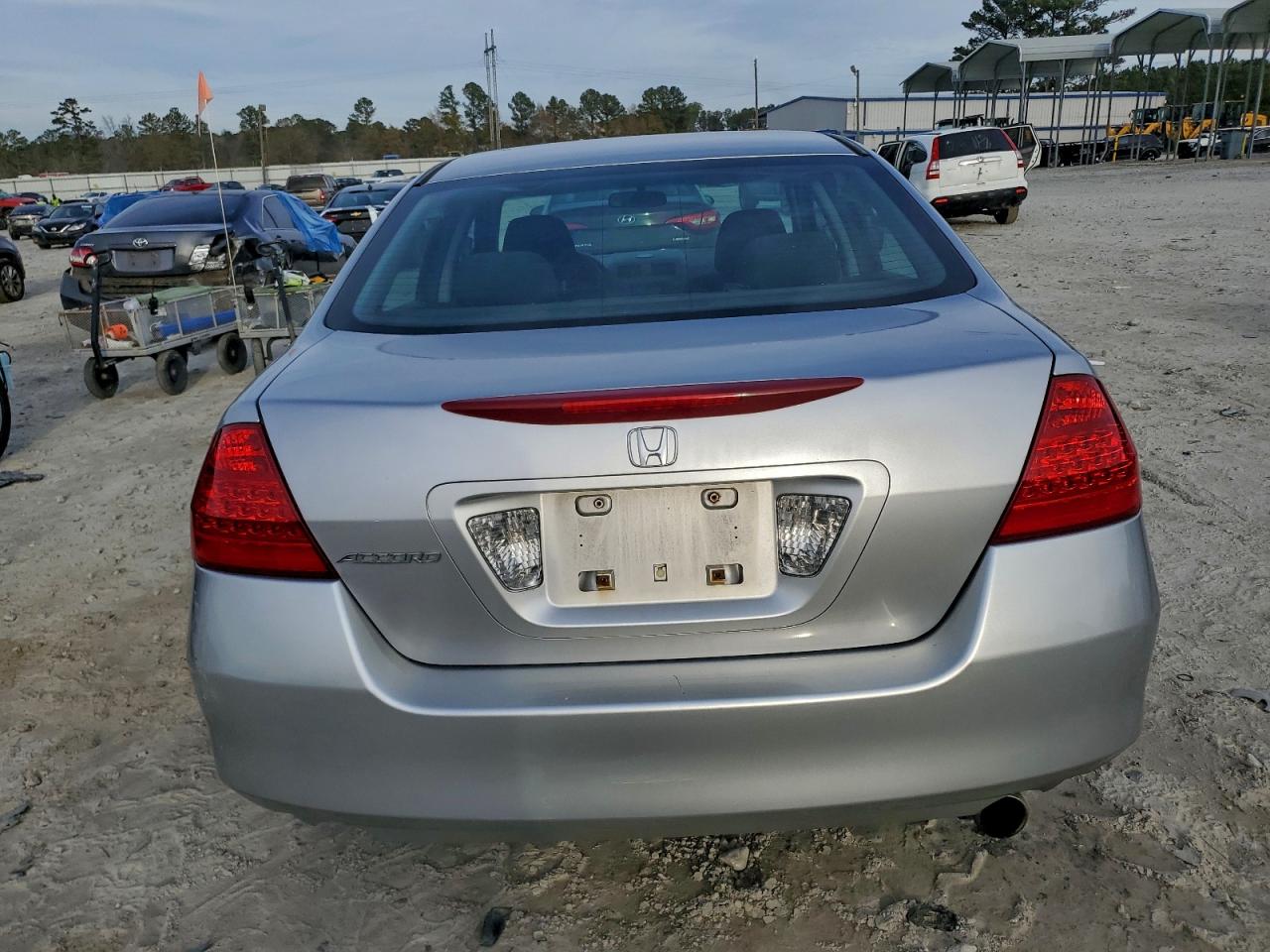 2007 HONDA ACCORD LX photo 21