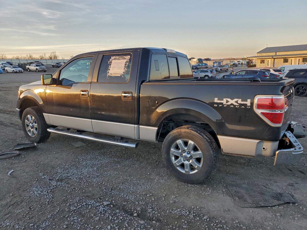 2013 FORD F150 SUPERCREW photo 4