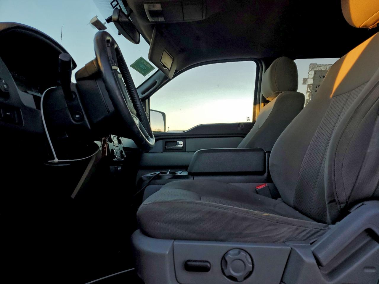 2013 FORD F150 SUPERCREW photo 19