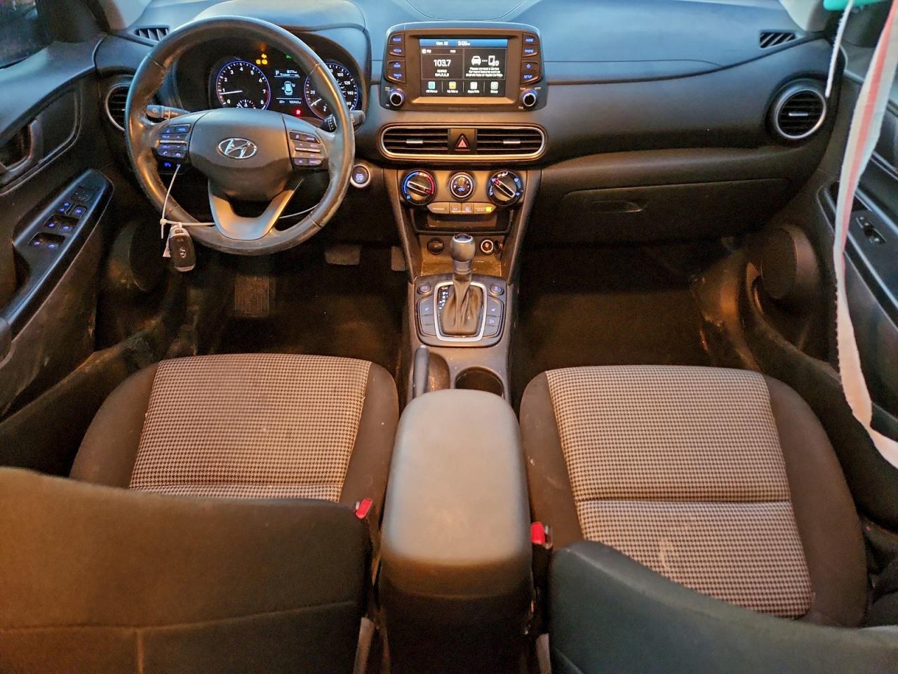 2020 HYUNDAI KONA SEL photo 8