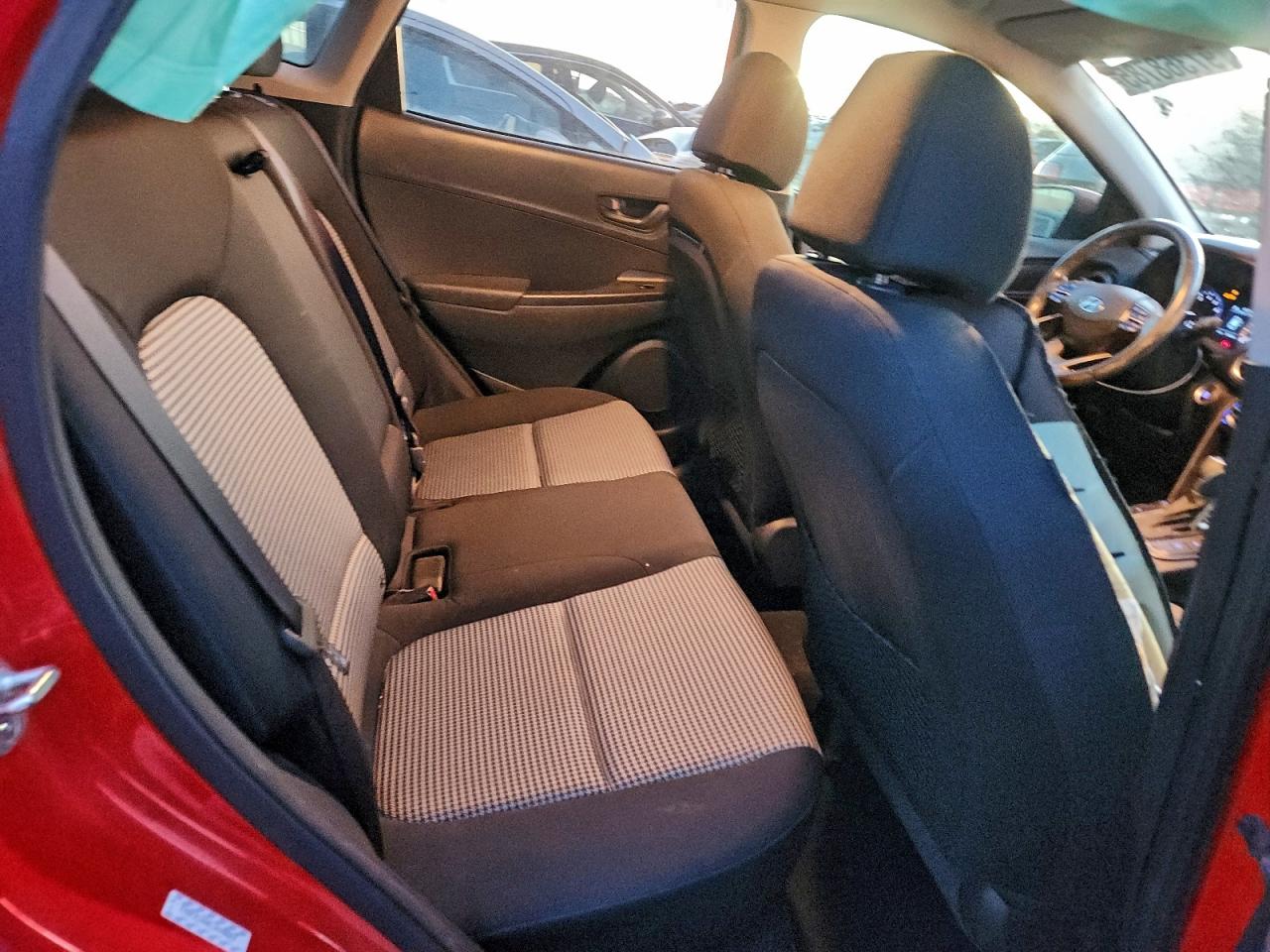 2020 HYUNDAI KONA SEL photo 10