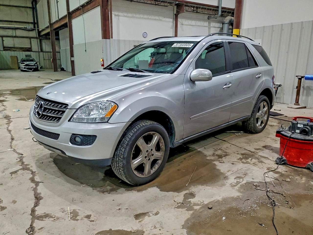 2007 MERCEDES-BENZ ML 320 CDI photo 2