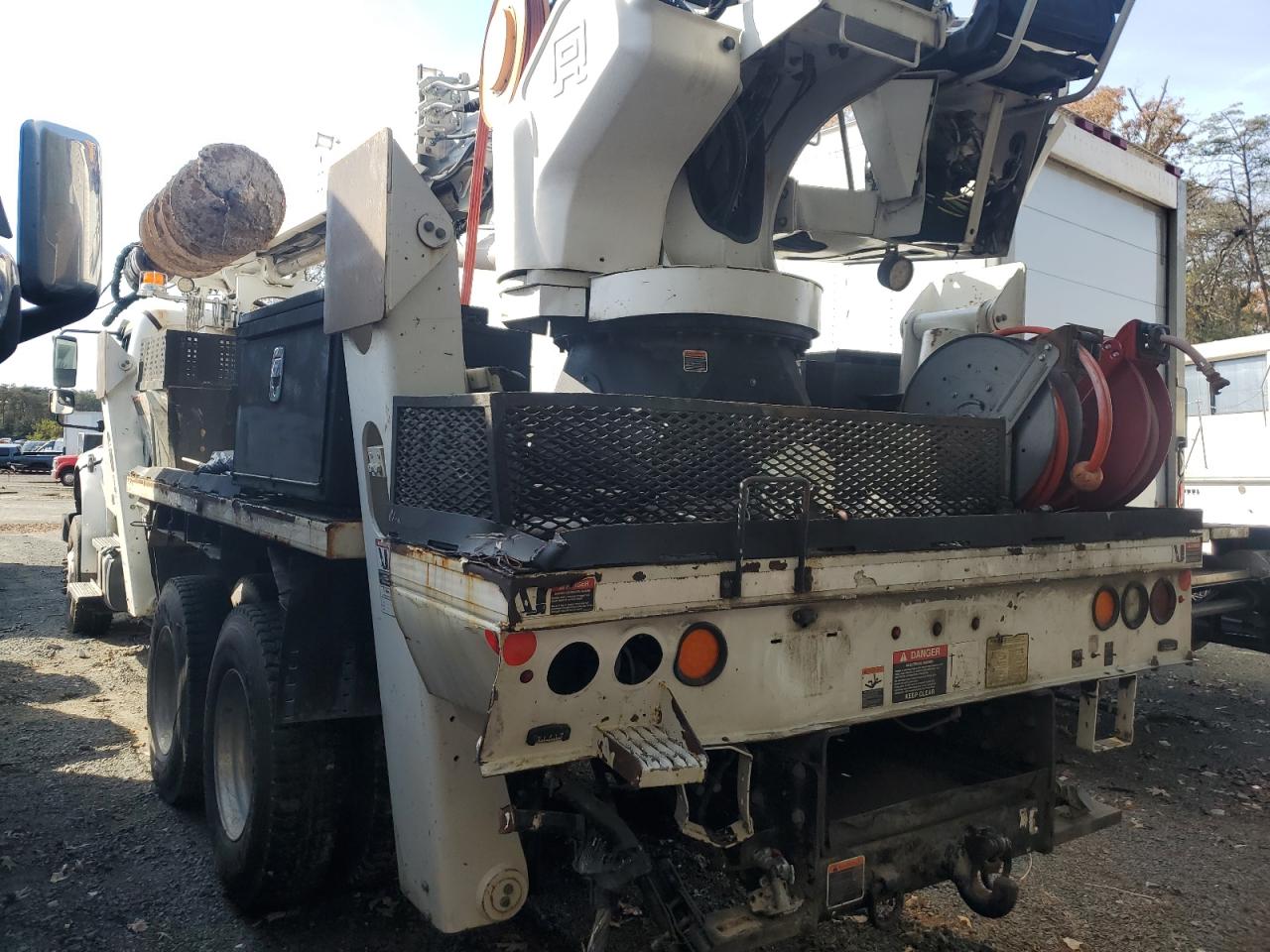 2019 FREIGHTLINER M2 106 MEDIUM DUTY photo 3