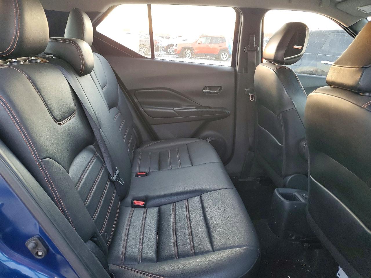 2018 NISSAN KICKS S photo 11